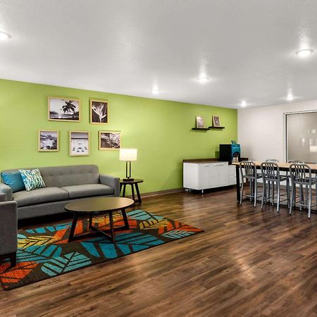 Woodspring Suites Port St Lucie Port St. Lucie Екстериор снимка